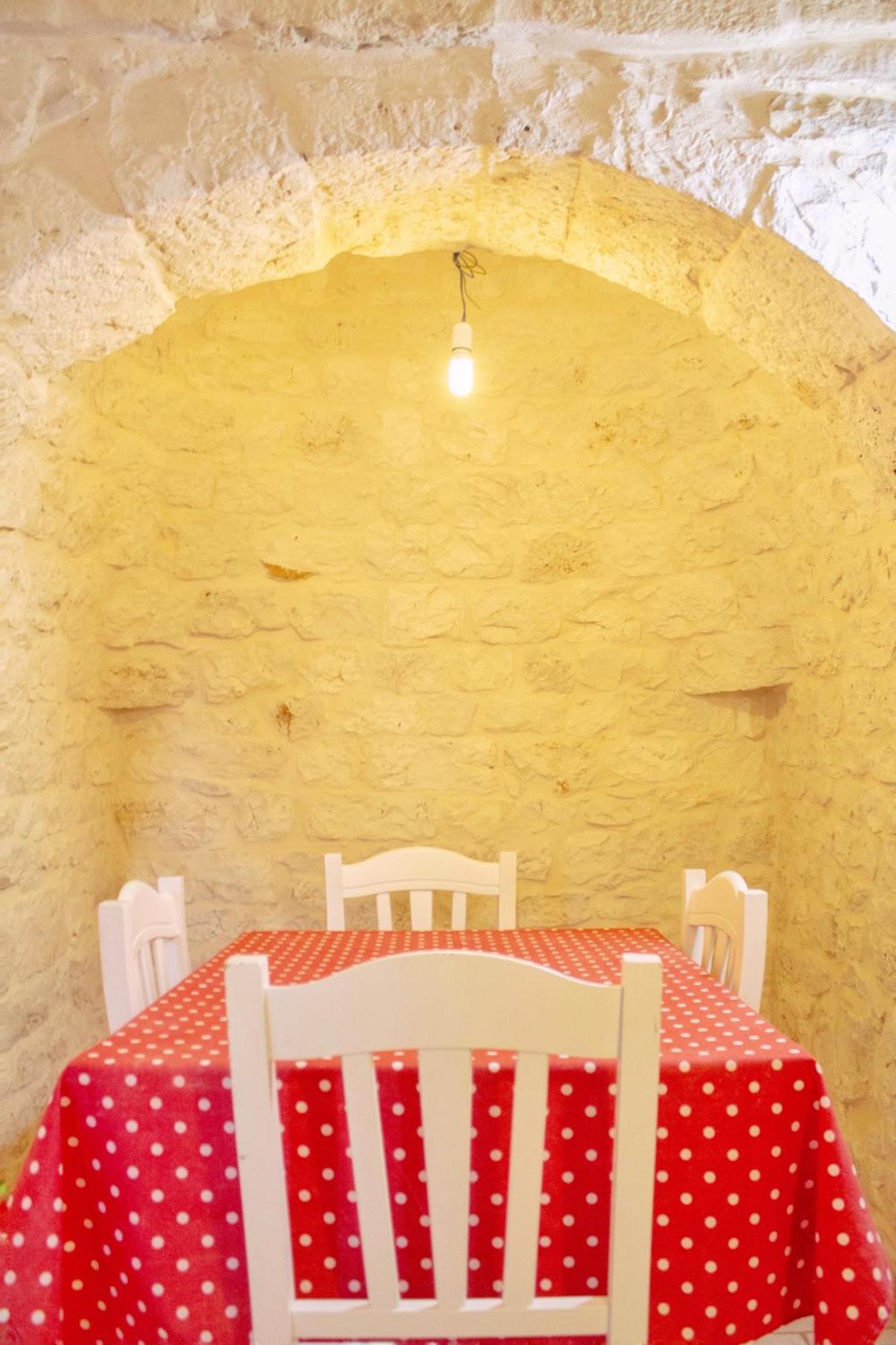 Il Trullo Di Francesca Ceglie Messapica Exterior foto